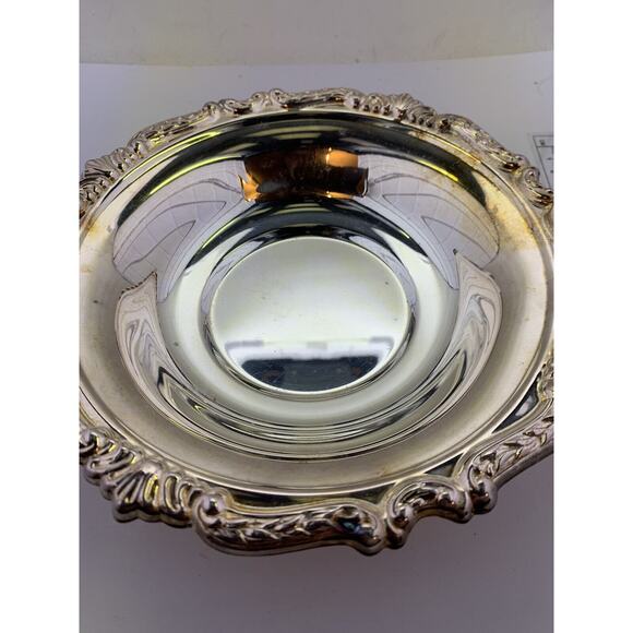 Vintage Sheridan Silver-Plate Candy Dish - Picture 1 of 4